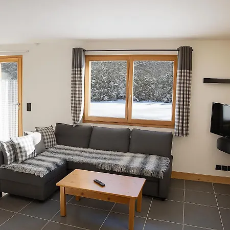 Des Cretets Apartment