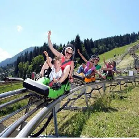 Des Cretets Apartment