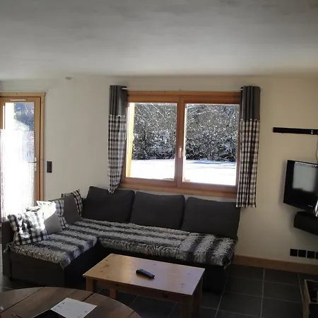 Des Cretets Apartment